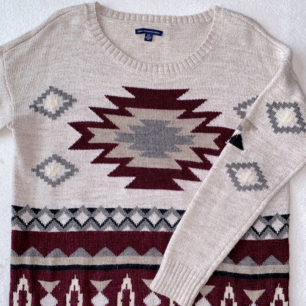 American Eagle sweater